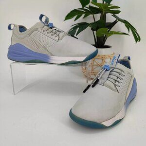 Clove Women's Gray Matter healthcare Sneakers Size 7.5 US